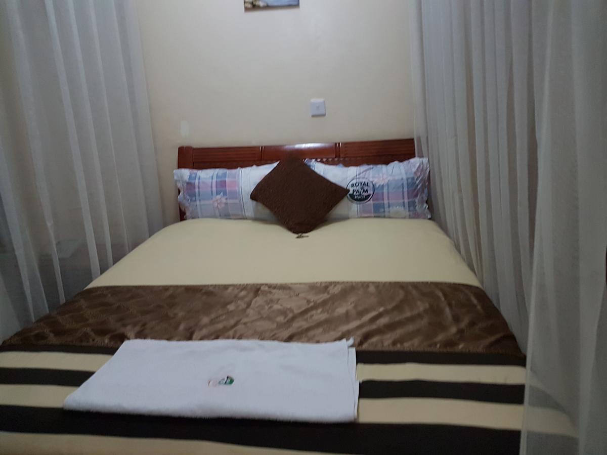 Royal Palm Hotel And Suites Nakuru Exteriör bild