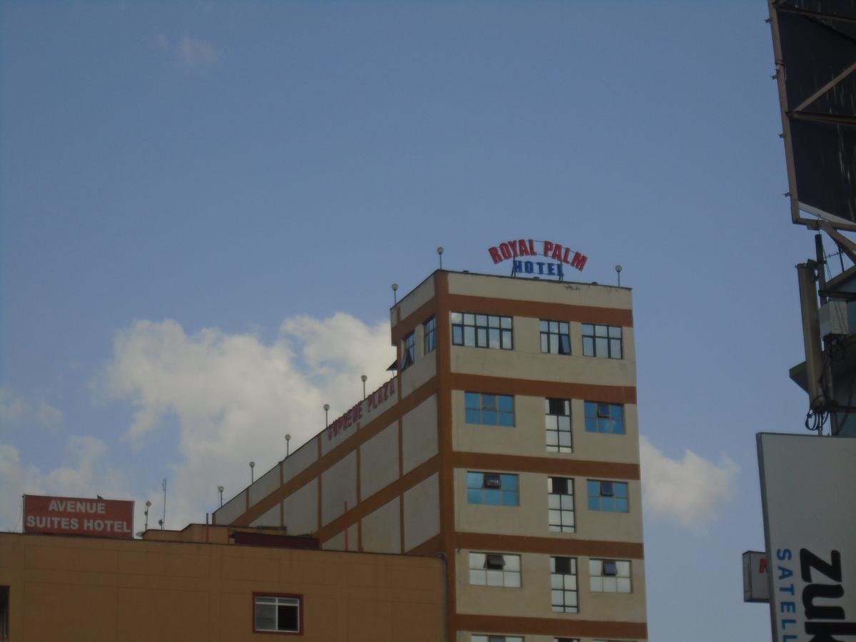 Royal Palm Hotel And Suites Nakuru Exteriör bild